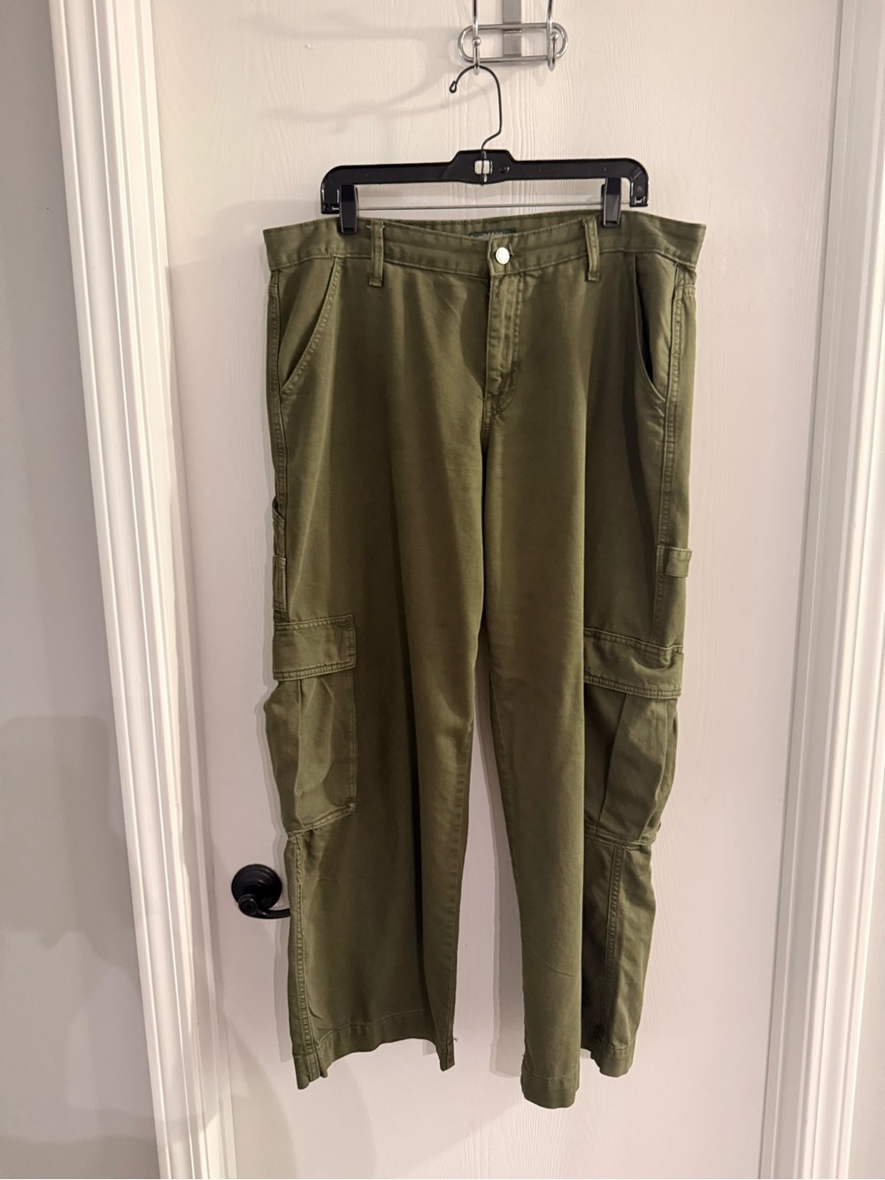 Wild Fable Size 14 Olive Green Women’s Cargo Pants
